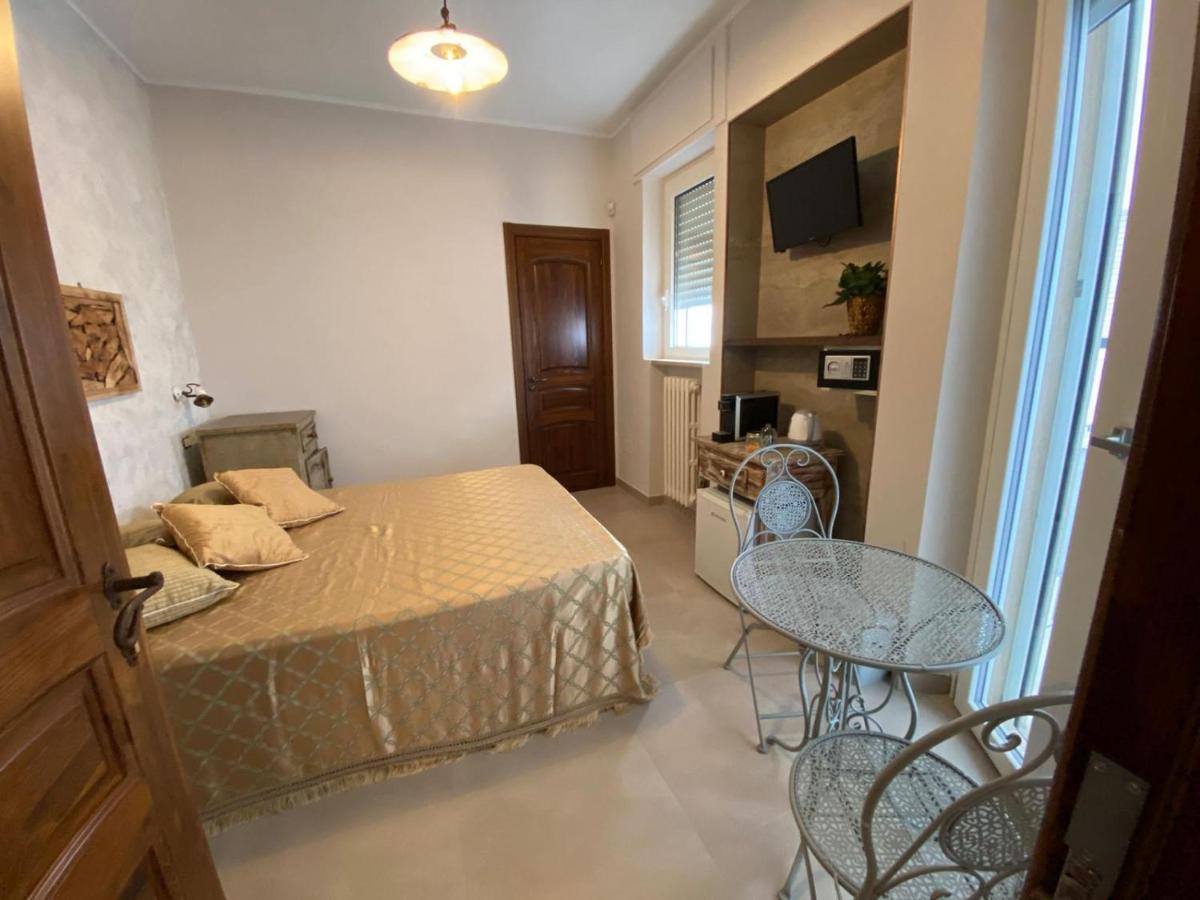 Bed and Breakfast La Fontanella Лечче Екстер'єр фото